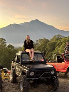 Mount Batur Trekking Jeep